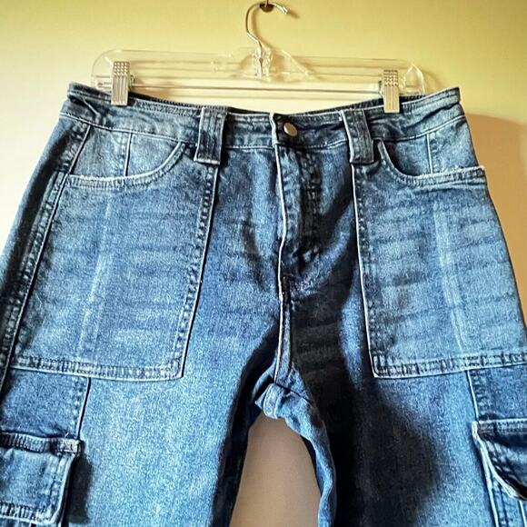 Kancan High rise cargo jeans size 11 - Picture 6 of 7